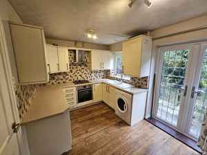 Photo 9- click for photo gallery